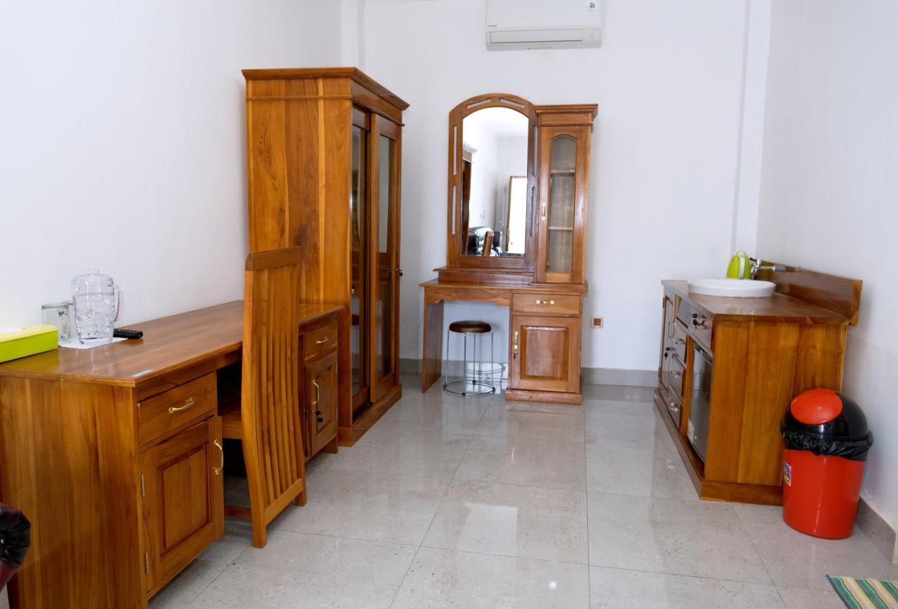 Monte Prundi Hotel Лабуан Баджо Екстериор снимка