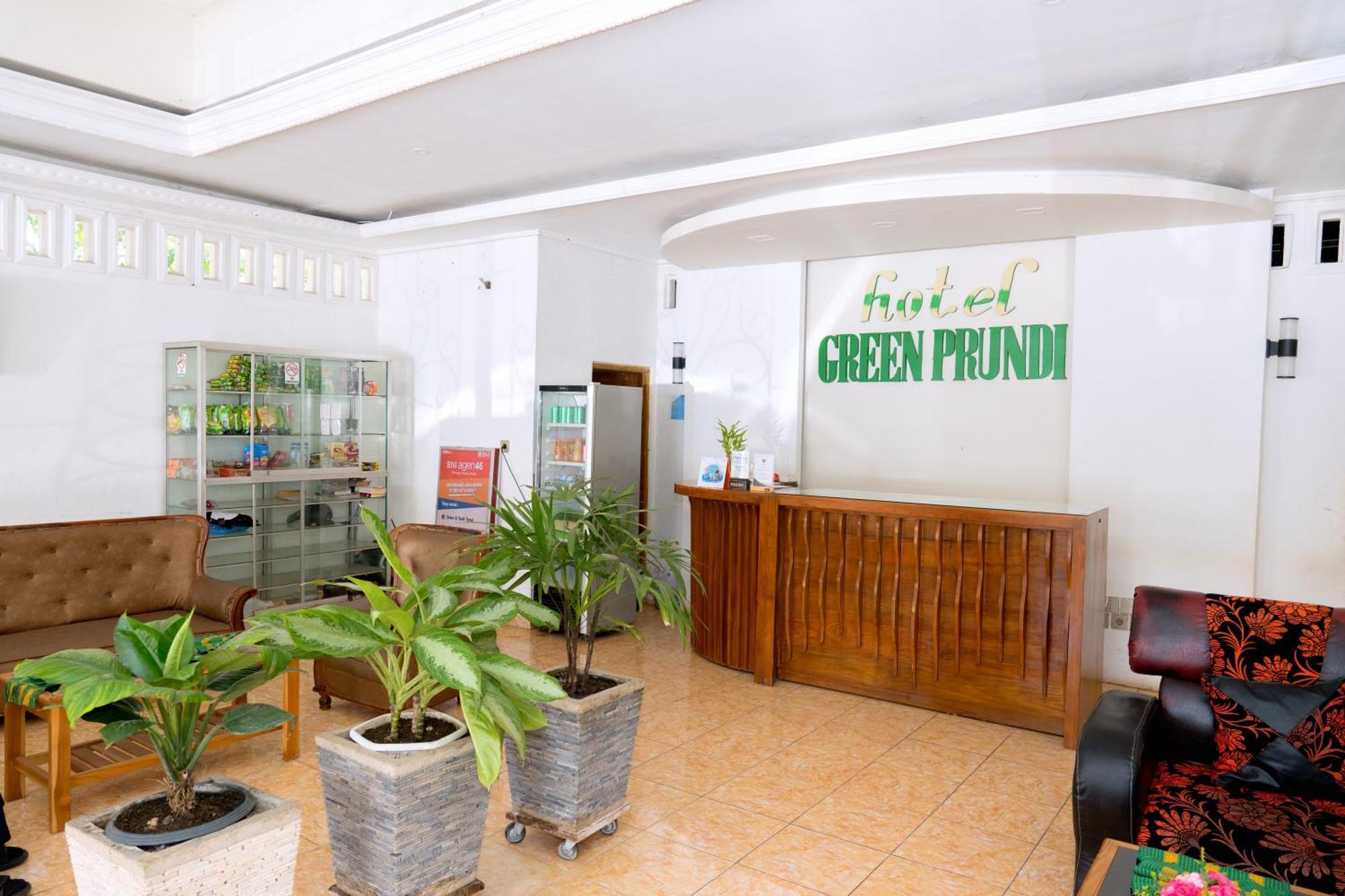 Monte Prundi Hotel Лабуан Баджо Екстериор снимка